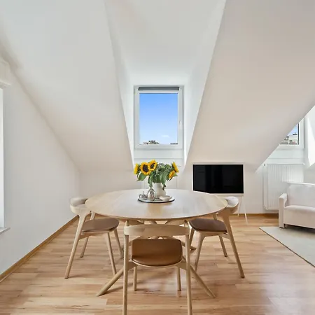 Designer Comfort In Bonnevoie-nord-verlorenkost Luxembourg By