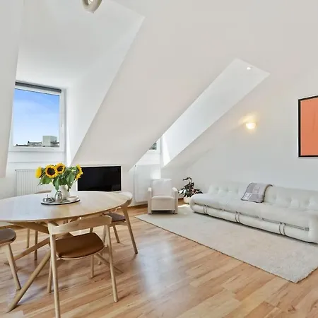 公寓 Modern 1-bedroom Near Train Station & Old Town *