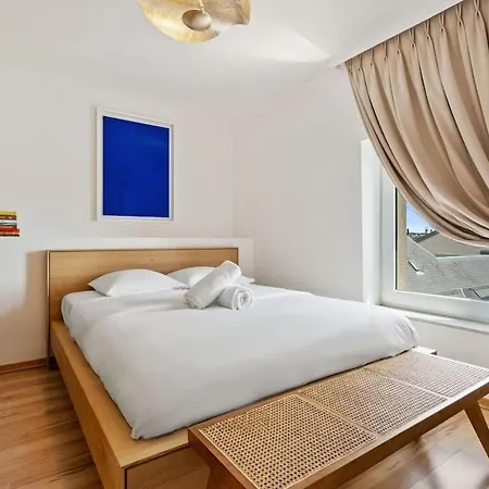 아파트 Modern 1-bedroom Near Train Station & Old Town *