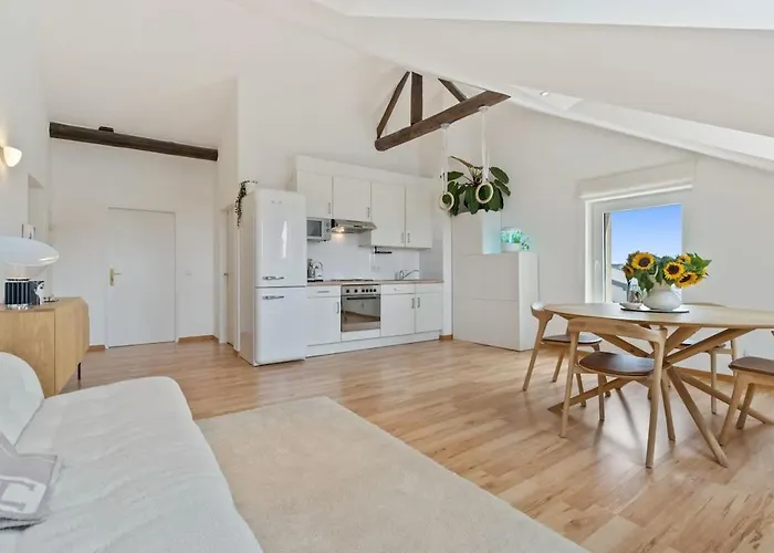 Modern 1-bedroom Near Train Station & Old Town Luxembourg By