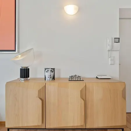 Modern 1-bedroom Near Train Station & Old Town Appartement Luxemburg