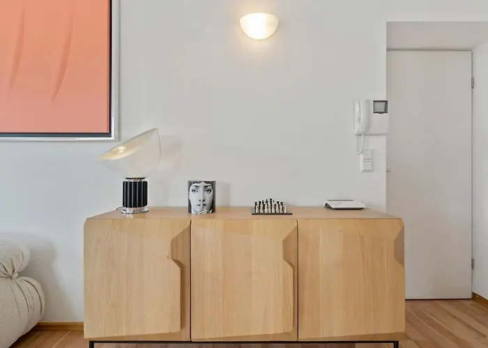 Modern 1-bedroom Near Train Station & Old Town Daire Lüksemburg